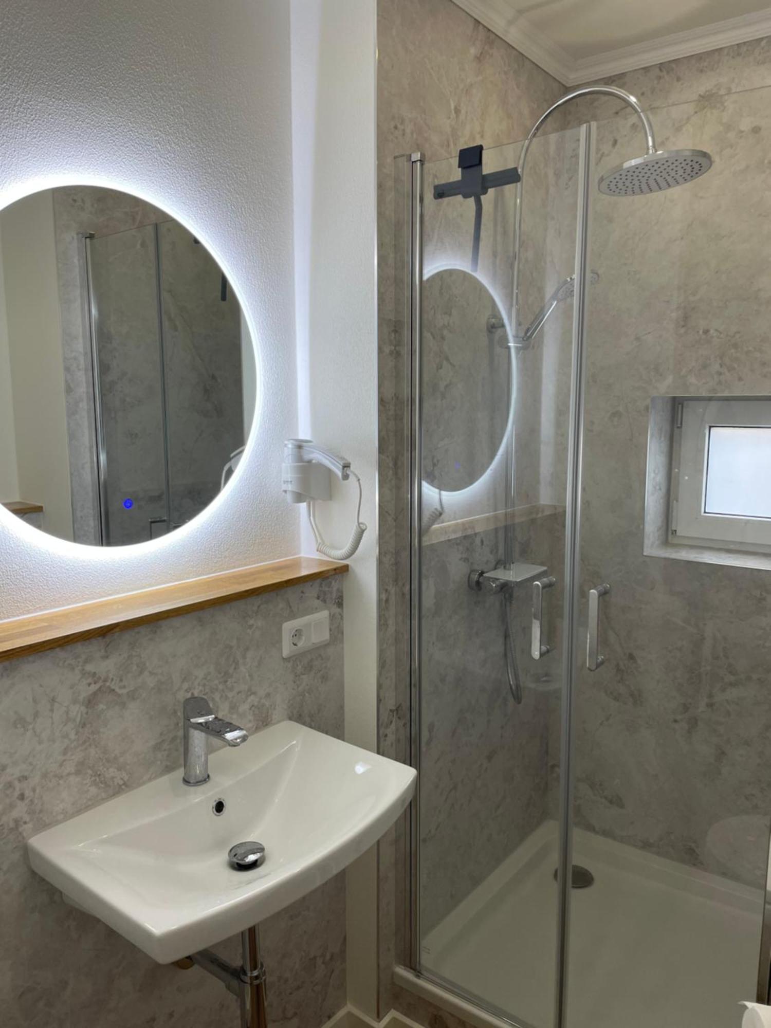 Modernes, Grosses City Appartement 95 Qm Meuselwitz Exterior foto